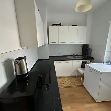 Bjm Monteur House - Fuer 15 Personen, Oberursel-bommersheim * Bommersheim